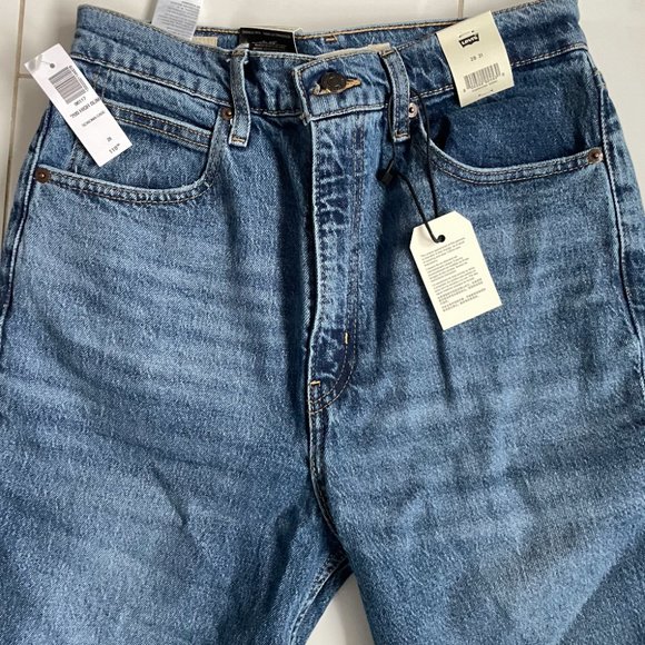 Levi's High Rise Women Jeans - Blue - Picture 2 of 5